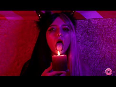 ❤️ Kirglik blowjob seksikalt succubusilt koos suu täitumisega ❤❌ Super porno at us ❌❤