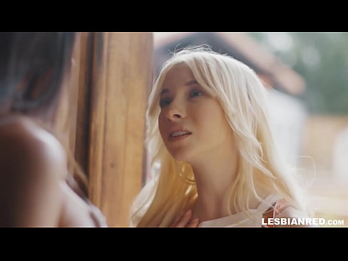 ❤️ Tüdruk tuleb paar kuud hiljem koju ja jõuab sööma oma kasuema tussu ❤❌ Super porno at us ❌❤